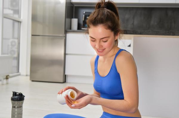 VITAMINAS A & D, C Y E